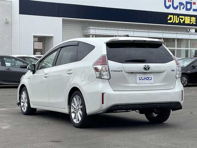 トヨタ プリウス α G ツーリングセレクション 宮城県 2015(平27)年 11.9万km ホワイトパールクリスタルシャイン (株)IDOMが運営する【じしゃロン仙台店】の自社ローン専用車両になりますこちらは現金またはオートローンご利用時の価格です。自社ローンご希望の方は別途その旨お申付け下さい/ハーフレザーシート/パワーシート/SDナビ/フルセグ/Bluetooth/バックカメラ/CD/DVD/ビルトインETC/クルコン/LEDヘッドライト