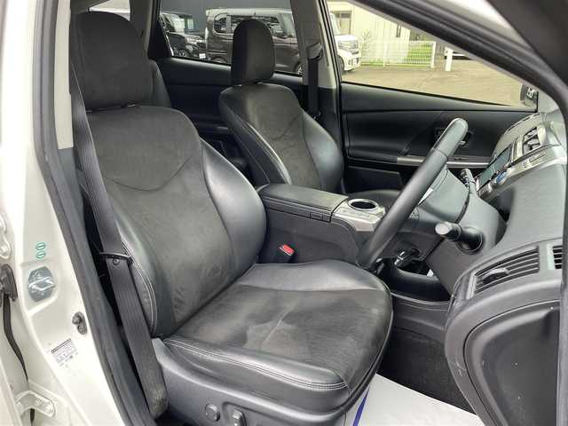 トヨタ プリウス α G ツーリングセレクション 宮城県 2015(平27)年 11.9万km ホワイトパールクリスタルシャイン (株)IDOMが運営する【じしゃロン仙台店】の自社ローン専用車両になりますこちらは現金またはオートローンご利用時の価格です。自社ローンご希望の方は別途その旨お申付け下さい/ハーフレザーシート/パワーシート/SDナビ/フルセグ/Bluetooth/バックカメラ/CD/DVD/ビルトインETC/クルコン/LEDヘッドライト