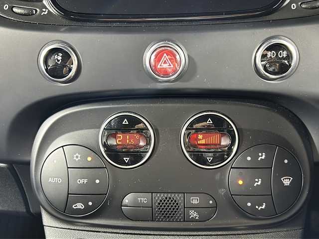 アバルト アバルト６９５Ｃ ツーリズモ 沖縄県 2024(令6)年 0.3万km ガンＭ 県外仕入/禁煙車/純正7インチディスプレイオーディオ/（ＢＴ，ラジオ，ＡｐｐｌｅＣａｒｐｌａｙ/Android Auto）/サンルーフ/ビーツサウンドシステム/パドルシフト/スポーツモード/クリアランスソナー/ビルドインＥＴＣ/オートライト/純正フロアマット/純正17インチアルミホイール/バイキセノンヘッドライト/カーテンエアバッグ