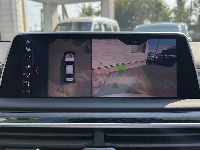 ＢＭＷ ７５０Ｌｉ Mスポーツ 埼玉県 2018(平30)年 2.4万km アルピンホワイトⅢ 左ハンドル/パノラマサンルーフ　/純正ナビ　/フルセグ/DVD/CD/BT/USB/左右独立後席モニター　/リアエンターテイメントシステム/ドライブレコーダー　/ビルトインＥＴＣ/社外エアロ(F・S・R)3DDesign/社外マフラー　3DDesign/社外カーテシランプ/社外キャリパー/社外21インチアルミホイール　/社外ドアミラー シーケンシャルタイプ/社外レーダー探知機　Z290Csd/ＡＣＣ　/全席メモリーシート　/全席パワーシート　/全席シートヒーター　/全席エアーシート　/スマートキー２本/全周囲カメラ/パドルシフト/パーキングアシスト/クリアランスソナー/パワーバックドア/横滑り防止/オートハイビーム/保証書　/取扱説明書