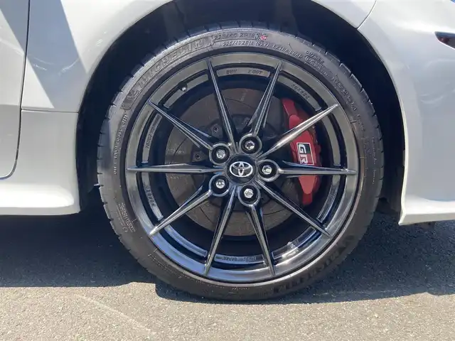 トヨタ ＧＲヤリス RZ ハイパフォーマンス 静岡県 2021(令3)年 2.2万km プラチナホワイトパールマイカ 純正ディスプレイオーディオ/　AM FM Bluetooth USB/ビルトインETC/LEDオートヘッドランプ/ハーフレザーシート/純正18インチアルミホイール/革巻きステアリング/ステアリングスイッチ/スマートキー2本/アイドリングストップ/4WDターボ/6速MT/JBLプレミアムサウンド