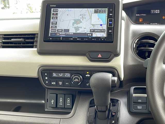 ホンダ Ｎ ＢＯＸ L 青森県 2023(令5)年 1.5万km プラチナホワイトパール 4WD/純正ナビ・フルセグTV/CD・DVD・Bluetooth・SD/バックカメラ/パワースライドドア/ホンダセンシング/衝突軽減ブレーキ/誤発進抑制機能/追従クルーズコントロール/車線維持支援システム/オートハイビーム/ビルトインETC/LEDヘッドライト/オートライト/スマートキー/プッシュスタート/スペアキー/純正フロアマット
