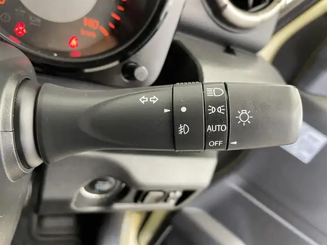 スズキ ジムニー XC 富山県 2021(令3)年 4.7万km シフォンアイボリーM パートタイム4WD/5速MT/社外8型ナビ（AM/FM/CD/DVD/BT/HDMI/USB）/フルセグTV/バックカメラ/衝突被害軽減ブレーキ/レーンキープアシスト/前後ドライブレコーダー/前席シートヒーター/プッシュスタート/スマートキー×2/純正マッドガード/クルーズコントロール/ETC/3driveEVO Pivot/LEDヘッドライト/フォグランプ/純正フロアマット/純正ドアバイザー/保証書/取扱説明書