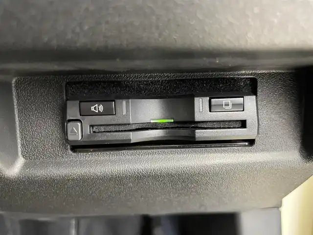 スズキ ジムニー XC 富山県 2021(令3)年 4.7万km シフォンアイボリーM パートタイム4WD/5速MT/社外8型ナビ（AM/FM/CD/DVD/BT/HDMI/USB）/フルセグTV/バックカメラ/衝突被害軽減ブレーキ/レーンキープアシスト/前後ドライブレコーダー/前席シートヒーター/プッシュスタート/スマートキー×2/純正マッドガード/クルーズコントロール/ETC/3driveEVO Pivot/LEDヘッドライト/フォグランプ/純正フロアマット/純正ドアバイザー/保証書/取扱説明書