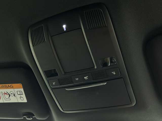 マツダ ＣＸ－８ XD Lパッケージ 宮城県 2018(平30)年 4.6万km ジェットブラックマイカ 4WD/衝突被害軽減ブレーキ/レーダークルーズコントロール/レーンキープアシスト/パワーバックドア/純正ナビ/・Bluetooth/CD/DVD/USB/AUX/フルセグTV/360°ビューモニター/BOSEサウンド/レザーシート/パワーシート/シートヒーター/ステアリングヒーター/パドルシフト/LEDヘッドライト/オートライト/オートマチックハイビーム/ルーフレール/純正ドライブレコーダー/ETC/スペアキー