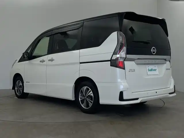 日産 セレナ e－パワー ハイウェイスター V 鹿児島県 2022(令4)年 3.1万km ブリリアントホワイトパール 2トーン ワンオーナー/純正SDナビ/(BT/CD/DVD/AM/FM/フルセグTV)/アラウンドビューモニター/プロパイロット/純正フリップダウンモニター/両側パワースライドドア/デジタルインナーミラー/エマージェンシーブレーキ/オートマチックハイビーム/前後コーナーセンサー/セーフティパック/純正ドライブレコーダー/電動パーキングブレーキ/オートホールド/ETC/HDMI/アイドリングストップ/スペアキー/純正LEDヘッドライト/純正フロアマット