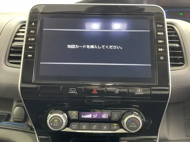 日産 セレナ e－パワー ハイウェイスター V 鹿児島県 2022(令4)年 3.1万km ブリリアントホワイトパール 2トーン ワンオーナー/純正SDナビ/(BT/CD/DVD/AM/FM/フルセグTV)/アラウンドビューモニター/プロパイロット/純正フリップダウンモニター/両側パワースライドドア/デジタルインナーミラー/エマージェンシーブレーキ/オートマチックハイビーム/前後コーナーセンサー/セーフティパック/純正ドライブレコーダー/電動パーキングブレーキ/オートホールド/ETC/HDMI/アイドリングストップ/スペアキー/純正LEDヘッドライト/純正フロアマット