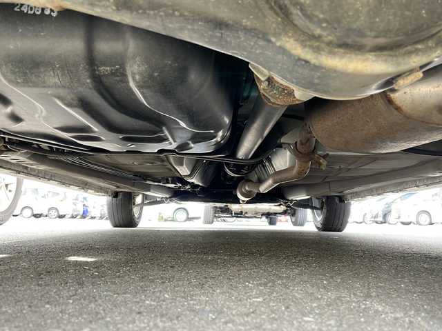 スズキ ワゴンＲ HYBRID FZ 岩手県 2018(平30)年 8.1万km ピュアホワイトP 社外SDナビ/AM/FM/CD/DVD/Bluetooth/ワンセグTV/フロント/サイド/バックカメラ/衝突被害軽減ブレーキ/横滑り防止装置/アイドリングストップ/オートライト/オートハイビーム/LEDヘッドライト/フォグランプ/スマートキー/プッシュスタート/電動格納ミラー/純正14インチAW/純正ドアバイザー/取扱説明書