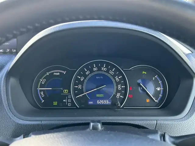 トヨタ ヴォクシー ハイブリッド ZS 煌Ⅱ 大阪府 2020(令2)年 6.3万km ホワイトパールクリスタルシャイン 純正１０インチナビ　/   フルセグＴＶ/CD/DVD/Bluetooth/USB　/バックモニター　/衝突軽減ブレーキ/リアコーナーセンサー/パーキングアシスト　/前席シートヒーター　/両側パワースライドドア/クルーズコントロール/レーンキープアシスト　/アイドリングストップ/オートマチックハイビーム　/前方ドライブレコーダー/純正16インチアルミホイール/プッシュスタート　/純正フロアマット/スマートキー　/ＥＴＣ　/ＬＥＤ