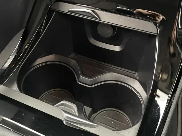 ＢＭＷ Ｘ１ xDrive 18d xライン EDジョイ+ 東京都 2020(令2)年 3.4万km アルピンホワイトⅢ 純正ナビ/バックカメラ/インテリジェントセーフティ（ブレーキシアシスト/衝突警告/レーンキープ）/アダプティブクルーズコントロール/ETC2.0/アンビエントライト/レーンキープアシスト/ヒルディセントコントロール/パーキングアシスト/シートメモリー機能/運転モード切替/ハーフレザーシート/LEDヘッドライト/電動トランク/電動格納ミラー/USB接続/AppleCarPlay/純正18インチアルミホイール