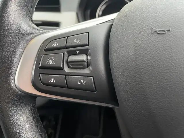 ＢＭＷ Ｘ１ xDrive 18d xライン EDジョイ+ 東京都 2020(令2)年 3.4万km アルピンホワイトⅢ 純正ナビ/バックカメラ/インテリジェントセーフティ（ブレーキシアシスト/衝突警告/レーンキープ）/アダプティブクルーズコントロール/ETC2.0/アンビエントライト/レーンキープアシスト/ヒルディセントコントロール/パーキングアシスト/シートメモリー機能/運転モード切替/ハーフレザーシート/LEDヘッドライト/電動トランク/電動格納ミラー/USB接続/AppleCarPlay/純正18インチアルミホイール