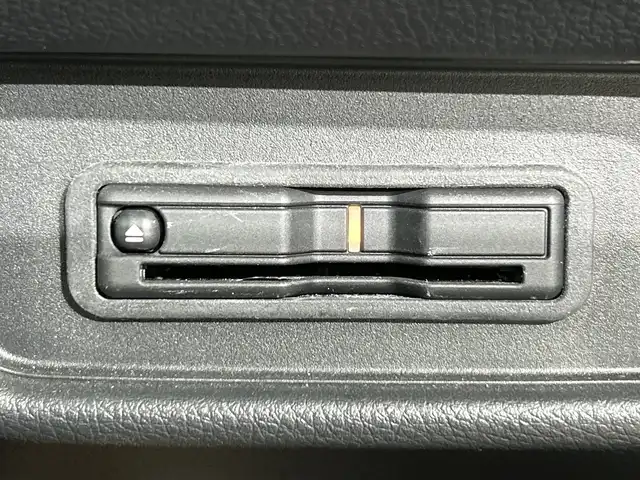 ホンダ オデッセイ ハイブリッド e:HEVアブソルート EXブラックED 神奈川県 2023(令5)年 3万km プレミアムヴィーナスブラックP 純正11.4型メモリーナビゲーション【LXM-247VFLi】/フルセグ　CD DVD　SD　USB　Bluetooth　HDMI　/マルチビューカメラ/両側電動スライドドア/パワーバックドア/ホンダセンシング/近距離衝突軽減ブレーキ/オートハイビーム/急アクセル抑制機能/衝突軽減ブレーキ/誤発進抑制機能/先行車発進お知らせ機能/アダブティブクルーズコントロール/レーンキープアシストシステム/LKAS車線維持支援システム/路外逸脱抑制機能/ブラインドスポットインフォメーション/踏み間違い衝突軽減システム/前後パーキングセンサー/革巻きステアリング/パドルシフト/本革シート/前席パワーシート/前席/後席左右シートヒーター/2列目電動オットマンシート/ECON/SPORT/ECO/EVモード/純正前後ドライブレコーダー/純正ビルトインETC/ワイヤレス充電/電動パーキングブレーキ/オートブレーキホールド/プッシュスタート/スマートキー/LEDヘッドランプ/LEDシーケンシャルターンランプ/オートライト/純正18インチアルミホイール