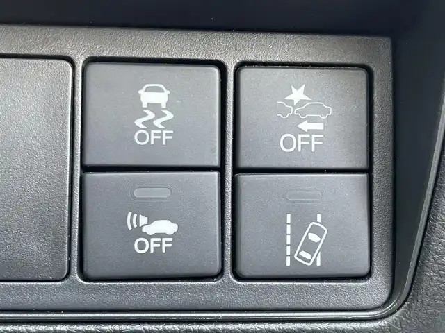 ホンダ オデッセイ ハイブリッド アブソルートセンシングアドバンP 東京都 2016(平28)年 4.9万km ホワイトオーキッドパール ホンダセンシング/衝突軽減ブレーキ/アダプティブクルーズコントロール/メーカーナビ/CD/DVD/BT/AM/FM/USB/HDMI/AppleCarplay/マルチビューモニター/両側パワースライドドア/運転席パワーシート（8ウェイ）/ハーフレザーシート/2列目サンシェード/ビルトインETC/LEDヘッドライト