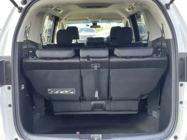 ホンダ オデッセイ ハイブリッド アブソルートセンシングアドバンP 東京都 2016(平28)年 4.9万km ホワイトオーキッドパール ホンダセンシング/衝突軽減ブレーキ/アダプティブクルーズコントロール/メーカーナビ/CD/DVD/BT/AM/FM/USB/HDMI/AppleCarplay/マルチビューモニター/両側パワースライドドア/運転席パワーシート（8ウェイ）/ハーフレザーシート/2列目サンシェード/ビルトインETC/LEDヘッドライト