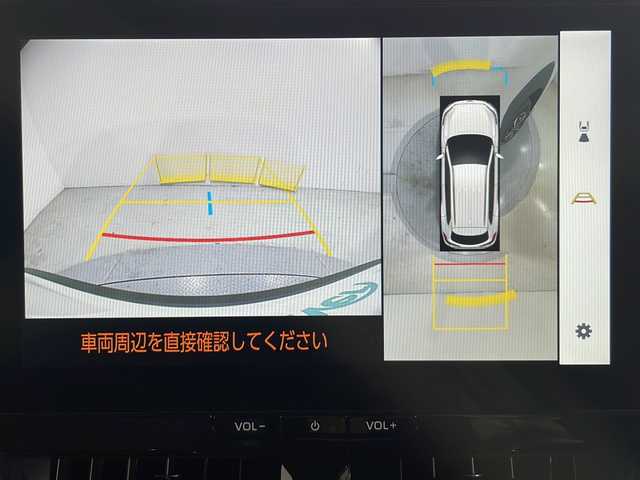 トヨタ カローラ クロス ハイブリッド Z 広島県 2024(令6)年 0.4万km プラチナホワイトパールマイカ 禁煙車/純正10.5型ディスプレイオーディオ/全周囲カメラ/シートヒーター/電動リアゲート/パーキングアシスト/レーダークルーズコントロール/ドラレコ/ＥＴＣ２．０/パワーシート/ブラインドスポットモニター/オートマチックハイビーム/エアバッグ(運転席/助手席/サイド/カーテン)/純正18インチアルミホイール(225/50/R18)