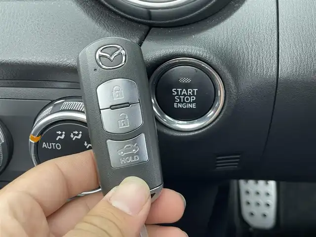 マツダ ロードスター ＲＦ RS 群馬県 2017(平29)年 1.9万km ソウルレッドプレミアムメタリック BBS 17インチアルミホイール/ブレンボキャリパー/BILSTEINサスペンション/BOSEサウンド/＝＝＝＝＝/7インチマツダコネクトナビ/・FM AM BT CD DVD AUX TV/＝＝＝＝＝/ＢＯＳＥサウンド　ＢＢＳ１７インチアルミホイール　ＢＩＬＳＴＥＩＮサスペンション　Ｂｒｅｍｂｏキャリパー　シートヒーター　ハーフレザー　バックカメラ　レーンキープアシスト　アイドリングストップ　禁煙車