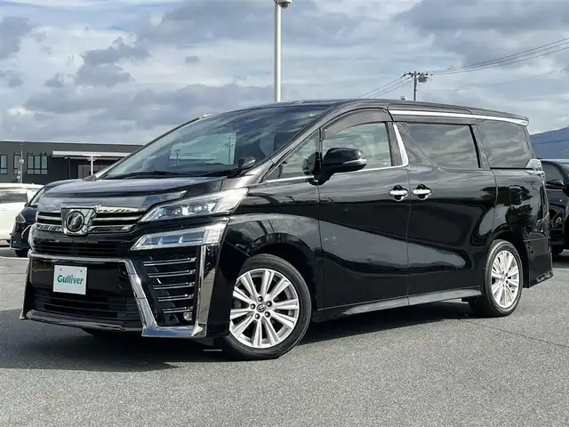 トヨタ ヴェルファイア Z Aエディション 奈良県 2018(平30)年 6.3万km ブラック 純正９インチナビ（NSZT-Y68T）/（フルセグ／ＢＴ／ＣＤ／ＤＶＤ）/純正12インチフリップダウンモニター（V12T-R68C）/レーダークルーズコントロール/バックカメラ/プリクラッシュセーフティ/前後コーナーセンサー/レーンキープアシスト/両側パワースライド/前方ドライブレコーダー（DRT-H68A）/ETC/LEDヘッドライト/純正18インチAW/取り扱い説明書/スペアキーX1