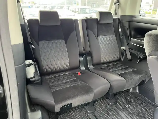 トヨタ ヴェルファイア Z Aエディション 奈良県 2018(平30)年 6.3万km ブラック 純正９インチナビ（NSZT-Y68T）/（フルセグ／ＢＴ／ＣＤ／ＤＶＤ）/純正12インチフリップダウンモニター（V12T-R68C）/レーダークルーズコントロール/バックカメラ/プリクラッシュセーフティ/前後コーナーセンサー/レーンキープアシスト/両側パワースライド/前方ドライブレコーダー（DRT-H68A）/ETC/LEDヘッドライト/純正18インチAW/取り扱い説明書/スペアキーX1