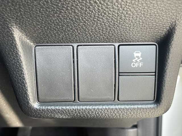 ホンダ シビック RS 大阪府 2025(令7)年 0.1千km プラチナホワイトパール OPフロントバンパーガーニッシュ/OPテールゲートスポイラー（ウイングタイプ）/ホンダセンシング/・衝突軽減ブレーキ/・近距離衝突軽減ブレーキ/・歩行者事故低減ステアリング/・路外逸脱抑制機能/・渋滞追従機能付アダプティブクルーズコントロール/・車線維持支援システム/・先行車発進お知らせ機能/・標識認識機能/・オートハイビーム/・アダプティブドライビングビーム/・パーキングセンサーシステム/・ブラインドスポットインフォメーション/・後退出庫サポート/BOSEプレミアムサウンドシステム/９型ホンダコネクトディスプレイ/【Bluetooth/USB/スマホ連携】/バックカメラ/ビルトインETC2.0/ワイヤレス充電/ハーフレザーシート/D/N席パワーシート/D/N席シートヒーター/オートライト/フルLEDヘッドランプ/18インチ純正AW/取説/保証書/スマートキー/スペアキー