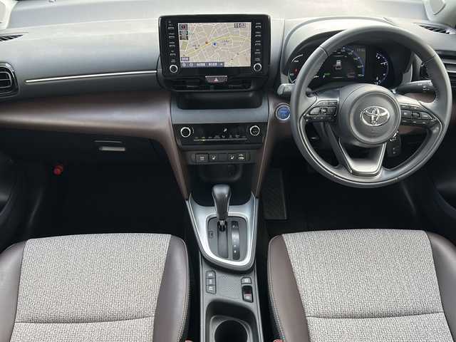 トヨタ ヤリスクロス ハイブリッド Z 三重県 2020(令2)年 2.9万km ホワイトパールクリスタルシャイン 禁煙/純正ナビ/AplleCarPlay/バックカメラ/純正ドライブレコーダー/ビルトインETC/BSM/シートヒーター/レーンキープアシスト/レーダークルーズコントロール/衝突被害軽減システム/標識認識システム/USB給電/純正18インチAW/スペアタイヤ