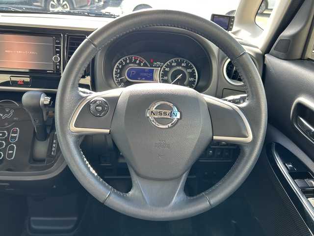 日産 デイズ ルークス 石川県 2020(令2)年 0.8万km プレミアムパープルP ワンオーナー/SDナビ/フルセグテレビ/アラウンドビューモニター/サイドカメラ/前後ドライブレコーダー/前後コーナーセンサー/アイドリングストップ/プッシュスタート/ウィンカーミラー/LEDヘッドライト/パワースライドドア/ホイールロックナット