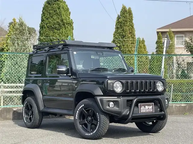 スズキ ジムニー シエラ JC 千葉県 2021(令3)年 0.7万km ブルーイッシュブラックパール3 AIS検査済み/パナソニック8インチナビ（社外）/フルセグテレビ/クルーズコントロール/ヘッドライトウォッシャー/ETC/ドライブレコーダー/バックカメラ/フロントカメラ（社外）/CL LINKルーフラック（社外）/1インチリフトアップキット（社外）/シートカバー（社外）/前席シートヒーター/衝突被害軽減ブレーキ/ヒルディセントコントロール/オートマチックハイビーム/純正LEDヘッドライト/16インチAW　ファーム　Ｊレボリューション（社外）/モンスタ　テレーングリッパー新品タイヤ（社外）/カーボンダクトグリル（社外）/ブルバー（社外）/スモークサイドマーカー（社外）/フロントカメラモニター