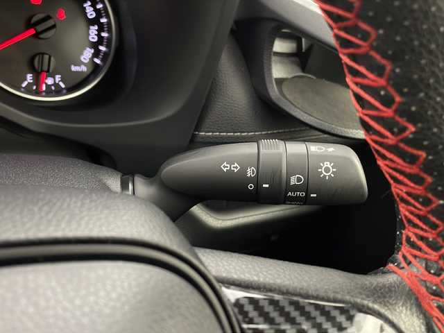 トヨタ ＲＡＶ４ X 栃木県 2022(令4)年 1.9万km ホワイトパールクリスタルシャイン 純正ナビ/（BT/FM・AM/SD/Miracast)/バックカメラ/トヨタセーフティーセンス/衝突被害軽減ブレーキ/レーンディパーチャーアラート/レーントレーシングアシスト/ロードサインアシスト/アダプティブハイビームシステム/横滑り防止装置/ドライブレコーダー/ETC/電動格納ミラー/ドアバイザー/オートライトハイビーム/ステアリングリモコン/カーテンエアバック