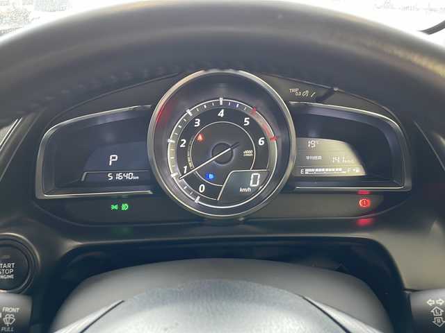 マツダ ＣＸ－３ XD ツーリング 愛知県 2016(平28)年 5.2万km セラミックM CD/DVD/TVチューナー/純正7インチSDナビ/レーダークルーズコントロール/ヘッドアップディスプレイ/ブラインドスポットモニター/ドライブレコーダー/シートヒーター/ハーフレザーシート/Bluetooth/バックカメラ/ETC/純正アルミホイール/キャリア/LEDヘッドライト/パドルシフト/オートライト/ステアリングスイッチ/スマートキー/プッシュスタート