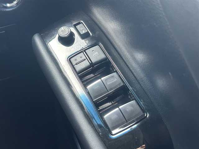 トヨタ アルファード S Cパッケージ 静岡県 2022(令4)年 3万km ホワイトパールクリスタルシャイン トヨタセーフティセンス/純正ナビ/後席モニター/フルセグTV/ツインムーンルーフ/DVD再生/レーダークルーズコントロール/三眼LEDヘッドライト/ビルトインETC2.0/デジタルインナーミラー/BSM/RCTA/AC100V100W