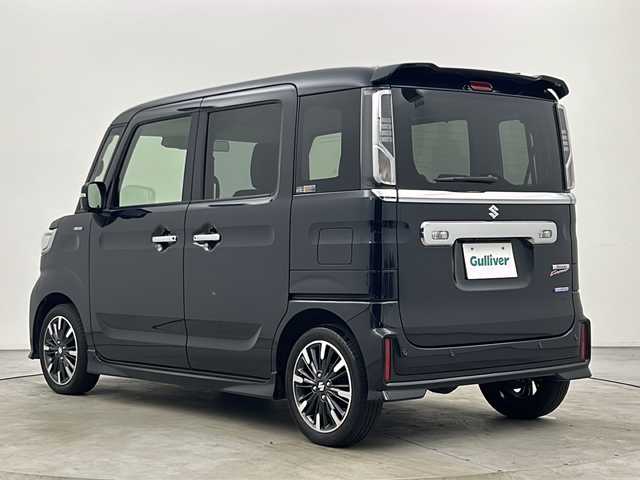 スズキ スペーシア カスタム HYBRID XS ターボ 秋田県 2023(令5)年 0.6万km ブルーイッシュブラックパール3 4WD/スズキセーフティサポート/両側パワースライドドア/パドルシフト/レーダークルーズコントロール/革巻きハンドル/ハーフレザーシート/前席シートヒーター/USB/プッシュスタート/電動格納ミラー/リアサンシェード/純正アルミホイール/コーナーセンサー/LEDヘッドライト/フォグランプ/オートライト/コーナーセンサー/スマートキー/スペアキー