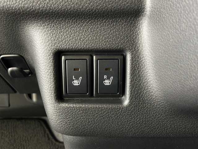 スズキ スペーシア カスタム HYBRID XS ターボ 秋田県 2023(令5)年 0.6万km ブルーイッシュブラックパール3 4WD/スズキセーフティサポート/両側パワースライドドア/パドルシフト/レーダークルーズコントロール/革巻きハンドル/ハーフレザーシート/前席シートヒーター/USB/プッシュスタート/電動格納ミラー/リアサンシェード/純正アルミホイール/コーナーセンサー/LEDヘッドライト/フォグランプ/オートライト/コーナーセンサー/スマートキー/スペアキー