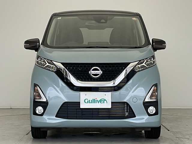 日産 デイズ ハイウェイスターG ターボ 愛知県 2020(令2)年 1.3万km アッシュブラウン/ソーダブルー 衝突軽減システム/純正9型ナビ/全方位カメラ/両側パワースライドドア/フルセグ/CD DVD/Bluetooth/バックカメラ/コーナーセンサー/純正アルミホイール/LEDヘッドライト/オートライト/ETC/ステアリングスイッチ/スマートキー/プッシュスタート