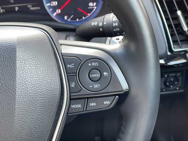 トヨタ クラウン ハイブリッド RS Four リミテッド 道央・札幌 2020(令2)年 1.5万km ホワイトパールクリスタルシャイン 純正ナビ(AM、FM、TV(フルセグ)、SD、DVD、CD、BT)/純正フロアマット/ドラレコ前/オートライト/オートハイビーム/パワーシート前席/横滑り防止/ETC/バックカメラ/プッシュスタート/パワーリアゲート/レーンアシスト