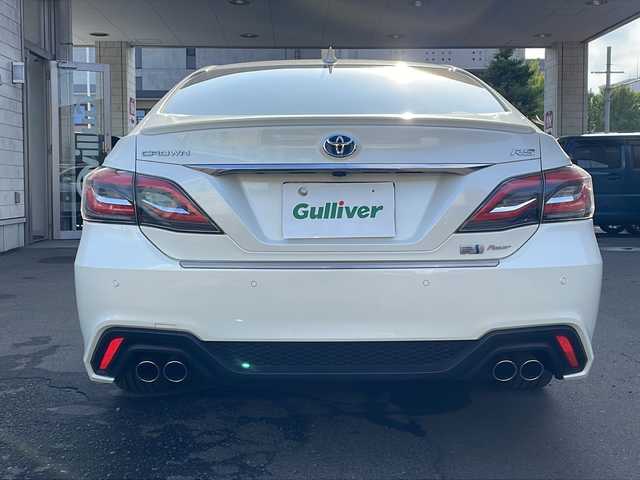 トヨタ クラウン ハイブリッド RS Four リミテッド 道央・札幌 2020(令2)年 1.5万km ホワイトパールクリスタルシャイン 純正ナビ(AM、FM、TV(フルセグ)、SD、DVD、CD、BT)/純正フロアマット/ドラレコ前/オートライト/オートハイビーム/パワーシート前席/横滑り防止/ETC/バックカメラ/プッシュスタート/パワーリアゲート/レーンアシスト