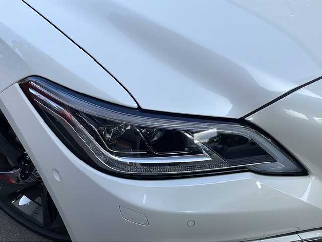 トヨタ クラウン ハイブリッド RS Four リミテッド 道央・札幌 2020(令2)年 1.5万km ホワイトパールクリスタルシャイン 純正ナビ(AM、FM、TV(フルセグ)、SD、DVD、CD、BT)/純正フロアマット/ドラレコ前/オートライト/オートハイビーム/パワーシート前席/横滑り防止/ETC/バックカメラ/プッシュスタート/パワーリアゲート/レーンアシスト