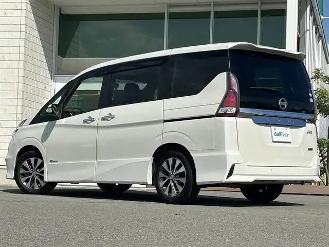 日産 セレナ ハイウェイスター G プロパイロットED 兵庫県 2017(平29)年 6.5万km パール 純正9インチナビ/純正フリップダウンモニター/バックカメラ/ＤＶＤ再生・フルセグＴＶ・ＢＴオーディオ/ブルーレイ再生/プロパイロット/両側パワースライドドア/前後ドライブレコーダー/純正フロアマット/ステアリングリモコン/ETC