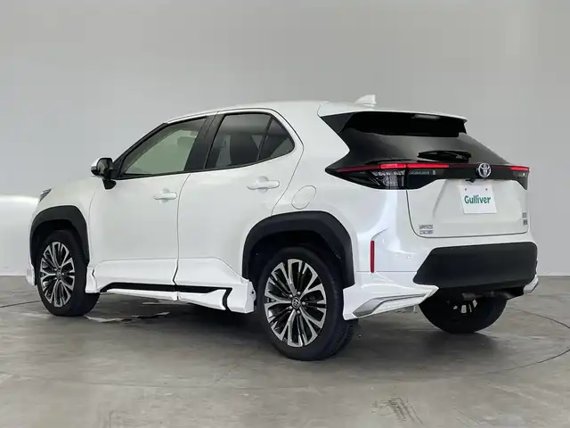 トヨタ ヤリスクロス ハイブリッド Z 福島県 2021(令3)年 4.6万km ホワイトパールクリスタルシャイン モデリスタエアロ/純正ディスプレイオーディオ/パノラミックビューモニター/ステアリングリモコン/プリクラッシュセーフティ/レーントレーシングアシスト/レーダークルーズコントロール/ブラインドスポットモニター/クリアランスソナー/ロードサインアシスト/先行車発進お知らせ機能/シートヒーター/ステアリングヒーター/LEDオートライト/スマートキー/ETC