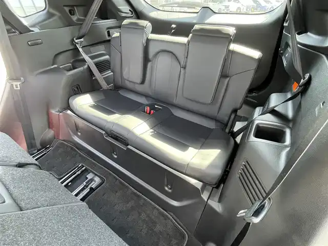 三菱 アウトランダー ＰＨＥＶ G 道央・札幌 2024(令6)年 0.3万km レッドダイヤモンド ４WD/プラグインハイブリッド/寒冷地仕様/純正メーカーナビ/AM/FM/BT/フルセグ/マイパイロット/衝突被害軽減ブレーキ/横滑り防止装置/アダプティブクルーズコントロール/レーンキープアシスト/パーキングセンサー/ブラインドスポットモニター/アラウンドビューモニター/ビルトインETC2.0/自動防眩ミラー/EVMODE/DRIVEMODE切替/パワーバックドア/D席パワーシート/前席シートヒーター/ハーフレザーシート/革巻きステアリング/ステアリングリモコン/パドルシフト/ハンドルヒーター/AC1500W/電動パーキング/オートブレーキホールド/置くだけ充電/プッシュスタート/スマートキー/LEDヘッドライト/オートライト/オートハイビーム/フォグランプ/電動格納ミラー/ウィンカーミラー/純正フロアマット/ドアバイザー/スペアキー