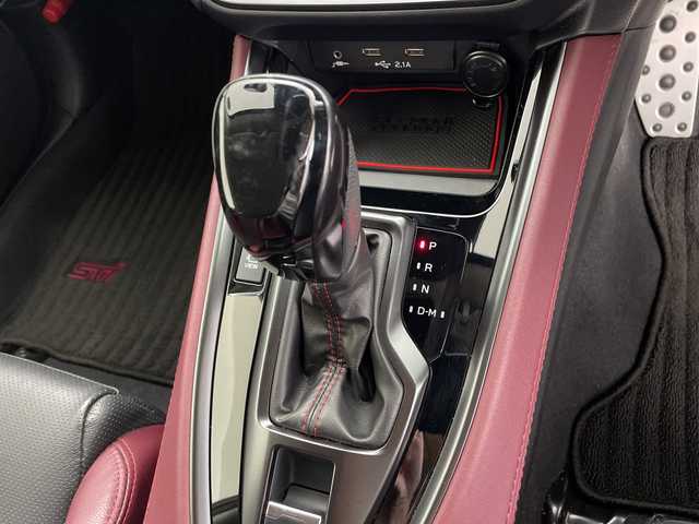 スバル レヴォーグ 1．8STIスポーツ EX 鹿児島県 2021(令3)年 4.3万km クリスタルホワイトP 純正11.6インチナビ/(BT/AM/FM/USB)/Applecarplay/Androidauto/アイサイト/衝突軽減ブレーキ/レーンキープアシスト/レーダークルーズコントロール/オートマチックハイビーム/電動リアゲート/電動パーキングブレーキ/オートホールド/ステアリング連動ヘッドライト/パドルシフト/革巻きステアリング/ステアリングスイッチ/前席パワーシート/前席シートヒーター/レザーシート/社外前後ドライブレコーダー/バックカメラ/純正LEDヘッドライト/純正フロアマット/保証書/取扱説明書