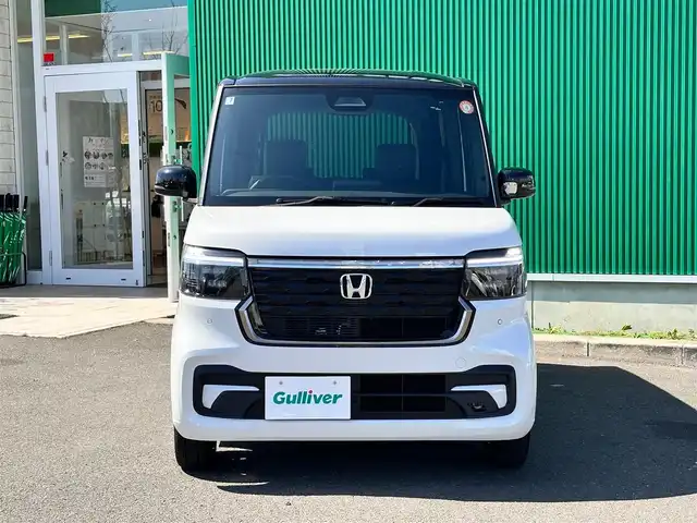 ホンダ Ｎ ＢＯＸ カスタム コーディネートスタイル 宮城県 2025(令7)年 0.1万km パールⅡ 2トーンカラー/ホンダセンシング/●衝突軽減ブレーキ（CMBS）/●先行車発進お知らせ機能/●歩行者事故低減ステアリング/●路外逸脱抑制機能/●標識認識機能/●渋滞追従機能付アダプティブクルーズコントロール（ACC）/●車線維持支援システム（LKAS）/●誤発進抑制機能/●後方誤発進抑制機能/●近距離衝突軽減ブレーキ/●急アクセル抑制機能/●パーキングセンサーシステム/●オートハイビーム/コーディネートスタイル/●フルプライムスムースシート/●本革巻ステアリングホイール/●プライムスムースドアライニングアームレスト/●ダークヘマタイト塗装 ドアオーナメントパネル/●ダーククロームメッキ加飾/●専用14インチアルミホイール/●コンビニフック付シートバックテーブル（運転席&助手席）/バックカメラ/前席シートヒーター/ステアリングスイッチ/電動パーキングブレーキ/ブレーキホールド/LEDヘッドランプ/オートライト/W/サイド/カーテンエアバッグ