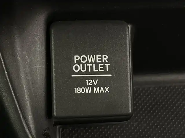 ホンダ フリード＋ ハイブリット G ホンダセンシング 鹿児島県 2016(平28)年 6.2万km ホワイトオーキッドパール 純正ナビ/・Bluetooth/・フルセグTV/・CD/・DVD/ホンダセンシング/・衝突軽減ブレーキ/・誤発進抑制機能/・歩行者事故低減ステアリング/・路外逸脱抑制機能/・先行者発進お知らせ機能/・標識認識機能/・渋滞追従機能付きアダクティブクルーズコントロール/・レーンキープアシスト/・後方誤発進抑制機能/・オートマチックハイビーム/両側パワスラ/追従クルコン/ステアリングリモコン/オートライト