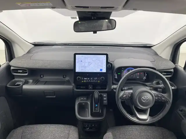 トヨタ シエンタ ハイブリッド Z 群馬県 2022(令4)年 4.7万km ブラック 純正１０．５型ナビ　バックカメラ　ＣＤ／ＤＶＤ再生　アダプティブクルーズコントロール　ＢＳＭ　シートヒーター　衝突被害軽減ブレーキ　両側電動スライドドア　レーンキープアシスト　ＥＴＣ　禁煙車