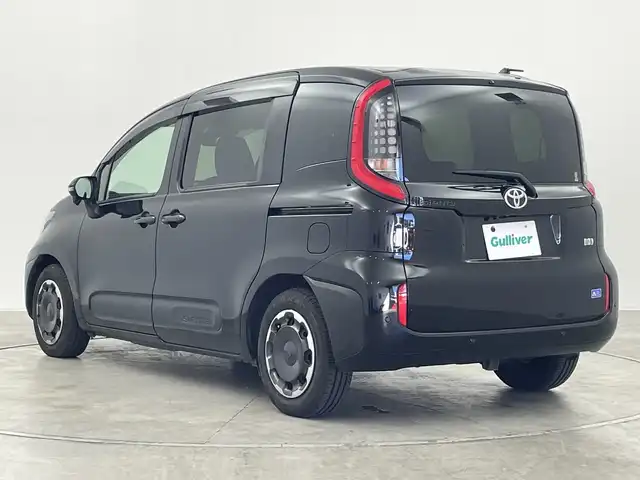 トヨタ シエンタ ハイブリッド Z 群馬県 2022(令4)年 4.7万km ブラック 純正１０．５型ナビ　バックカメラ　ＣＤ／ＤＶＤ再生　アダプティブクルーズコントロール　ＢＳＭ　シートヒーター　衝突被害軽減ブレーキ　両側電動スライドドア　レーンキープアシスト　ＥＴＣ　禁煙車
