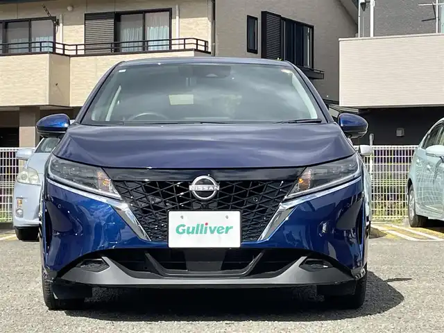 日産 ノート X 宮城県 2023(令5)年 0.7万km オーロラフレアブルーパール 純正ナビ/純正ドラレコ前後/純正フロアマット/デジタルインナーミラー/全周囲バックモニター/オートハイビーム/クルーズコントロール/ＡＭ／ＦＭ／Ｂｌｕｅｔｏｏｔｈ／ＨＤＭＩ/ＥＶモードスイッチ/オートブレーキホールド/ステアリング支援機能