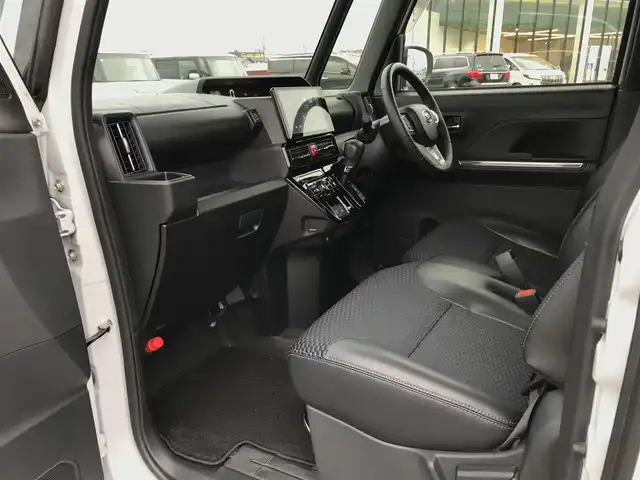 ダイハツ タント カスタム RS 鳥取県 2023(令5)年 4.8万km ブラックマイカメタリック/シャイニングホワイトパール ターボ・ツートンカラー/純正9インチDPオーディオ/フルセグ/BT/USB/パノラマモニター/ドライブレコーダー・ETC/スマートアシスト/レーンキープアシスト/クリアランスソナー/両側パワースライドドア/ハーフレザーシート/前席シートヒーター/LEDヘットライト/フォグライト/純正15インチアルミ（規格外）/プッシュエンジンスタート/アイドリングストップ/スぺアキー