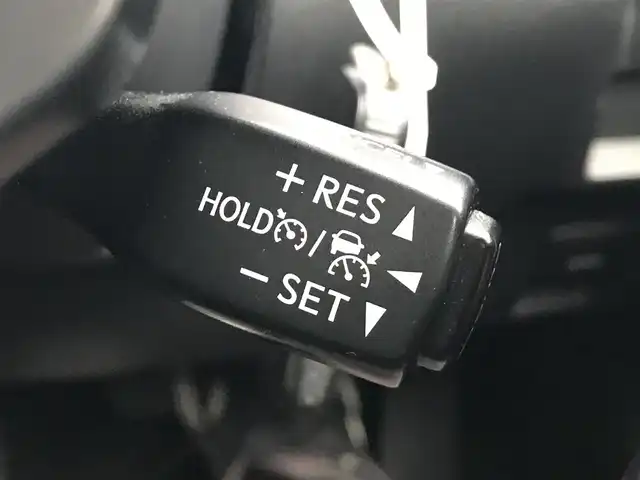 レクサス ＩＳ 300h バージョンL 富山県 2021(令3)年 6.4万km シルバー 純正ナビ/フルセグTV/Bluetooth/全周囲カメラ/プリクラッシュセーフティ/クリアランスソナー/レーンキープアシスト/ブラインドスポットモニター/レーダークルーズコントロール/レザーシート/メモリー付パワーシート/シートヒーター/エアシート/プッシュスタート/スマートキー/三眼LEDヘッドライト/ETC2.0