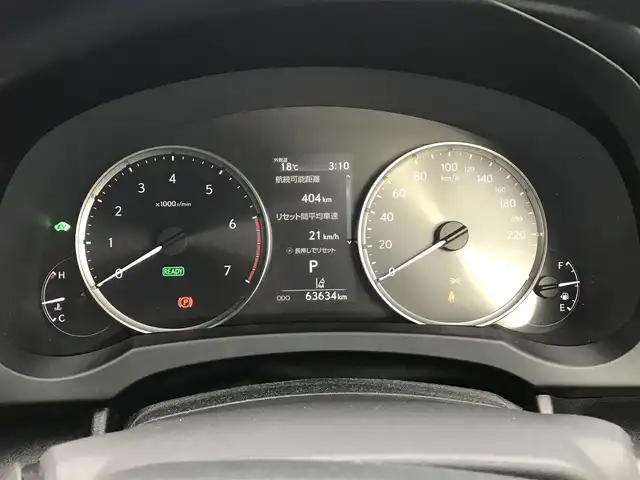 レクサス ＩＳ 300h バージョンL 富山県 2021(令3)年 6.4万km シルバー 純正ナビ/フルセグTV/Bluetooth/全周囲カメラ/プリクラッシュセーフティ/クリアランスソナー/レーンキープアシスト/ブラインドスポットモニター/レーダークルーズコントロール/レザーシート/メモリー付パワーシート/シートヒーター/エアシート/プッシュスタート/スマートキー/三眼LEDヘッドライト/ETC2.0