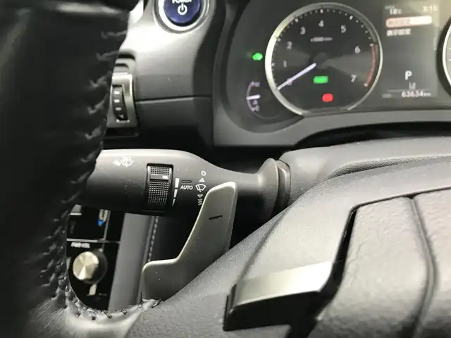 レクサス ＩＳ 300h バージョンL 富山県 2021(令3)年 6.4万km シルバー 純正ナビ/フルセグTV/Bluetooth/全周囲カメラ/プリクラッシュセーフティ/クリアランスソナー/レーンキープアシスト/ブラインドスポットモニター/レーダークルーズコントロール/レザーシート/メモリー付パワーシート/シートヒーター/エアシート/プッシュスタート/スマートキー/三眼LEDヘッドライト/ETC2.0