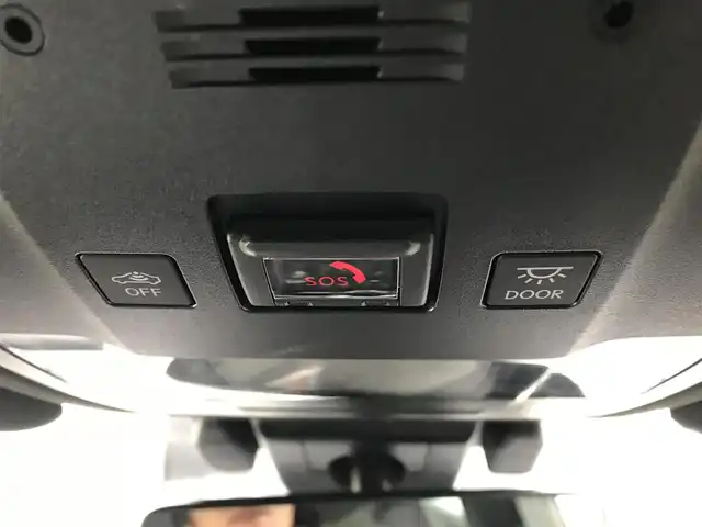 レクサス ＩＳ 300h バージョンL 富山県 2021(令3)年 6.4万km シルバー 純正ナビ/フルセグTV/Bluetooth/全周囲カメラ/プリクラッシュセーフティ/クリアランスソナー/レーンキープアシスト/ブラインドスポットモニター/レーダークルーズコントロール/レザーシート/メモリー付パワーシート/シートヒーター/エアシート/プッシュスタート/スマートキー/三眼LEDヘッドライト/ETC2.0