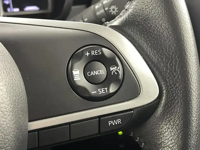 トヨタ ルーミー カスタムG 福島県 2023(令5)年 2.6万km パールホワイトⅢ トヨタセーフティセンス/・オートマチックハイビーム/・標識認識機能/・衝突回避ブレーキ/・車線逸脱防止機能/・衝突被害軽減システム/・盗難防止装置/・前後コーナーセンサー/純正7インチメモリーナビ/・型番；NMZK-W73D/・フルセグ/TV/BT/USB/CD/DVD/iPod/AM/FM/全方位カメラ/両側パワースライドドア/レーダークルーズコントロール/LEDオートライト/・フォグランプ/シートヒーター/純正アルミホイール付きサマータイヤ/PWRモード/アイドリングストップ/電子パーキング/・オートブレーキホールド/電動格納ミラー/・ウィンカーミラー/ETC/ドアバイザー/純正フロアマット/社外センターコンソール/コンフォートパッケージ/プッシュスタート/・スマートキー/・スペアキー